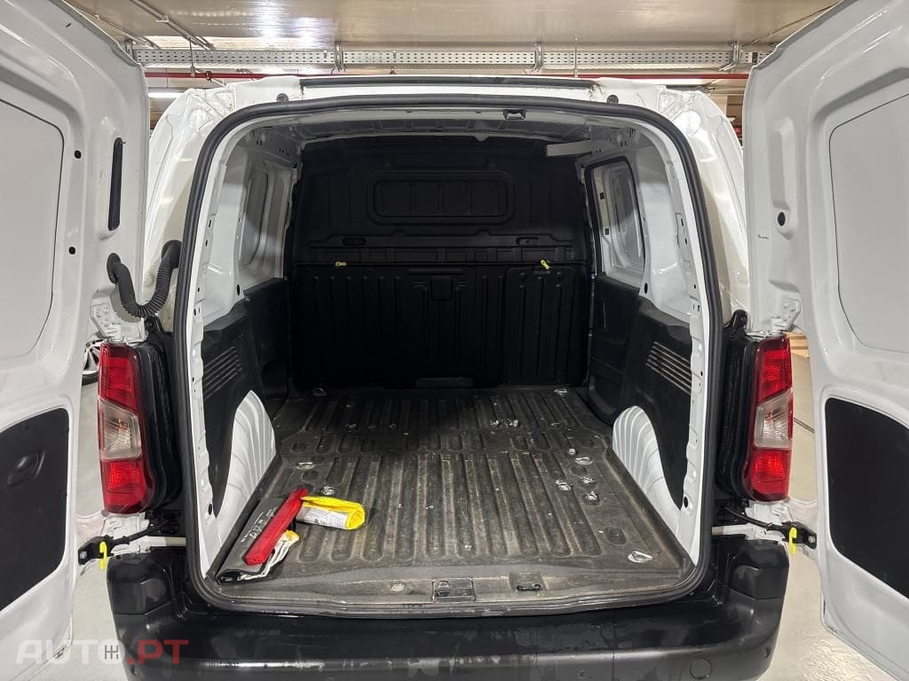 Peugeot Partner PARTNER 1.5 BlueHDi Standard