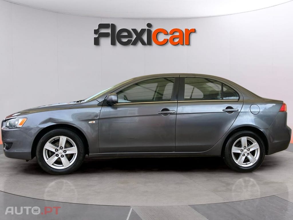 Mitsubishi Lancer 1.5 Invite