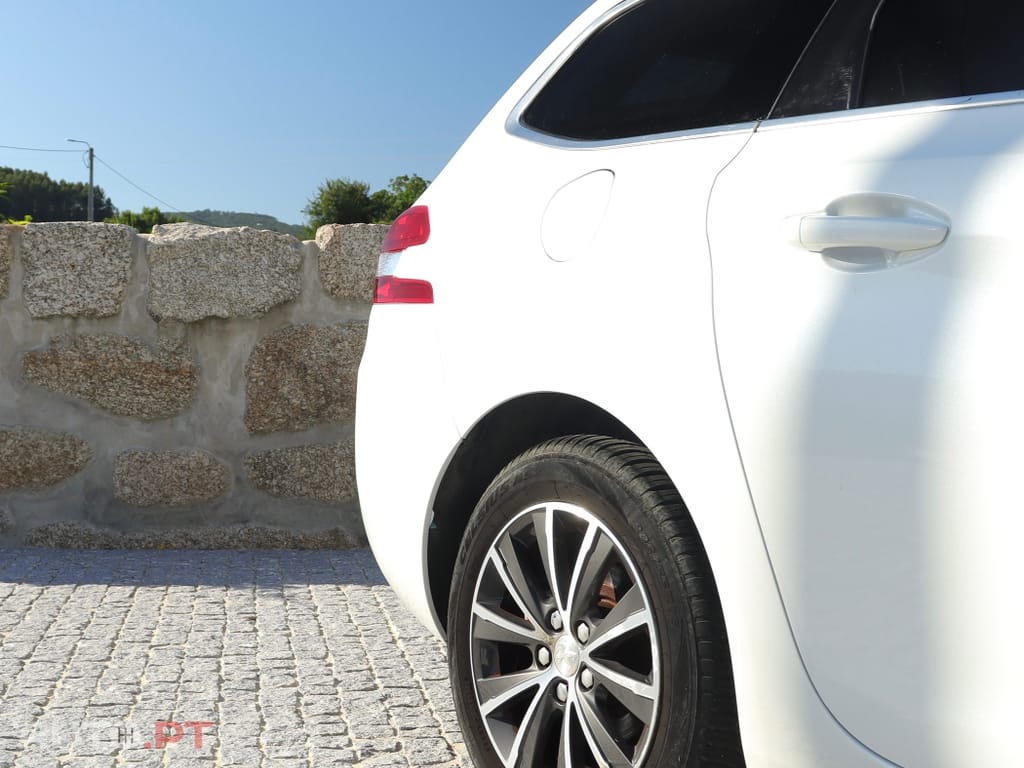 Peugeot 308 SW 1.2 PureTech Style