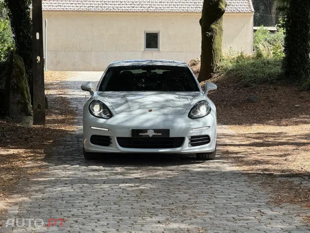 Porsche Panamera S E-Hybrid