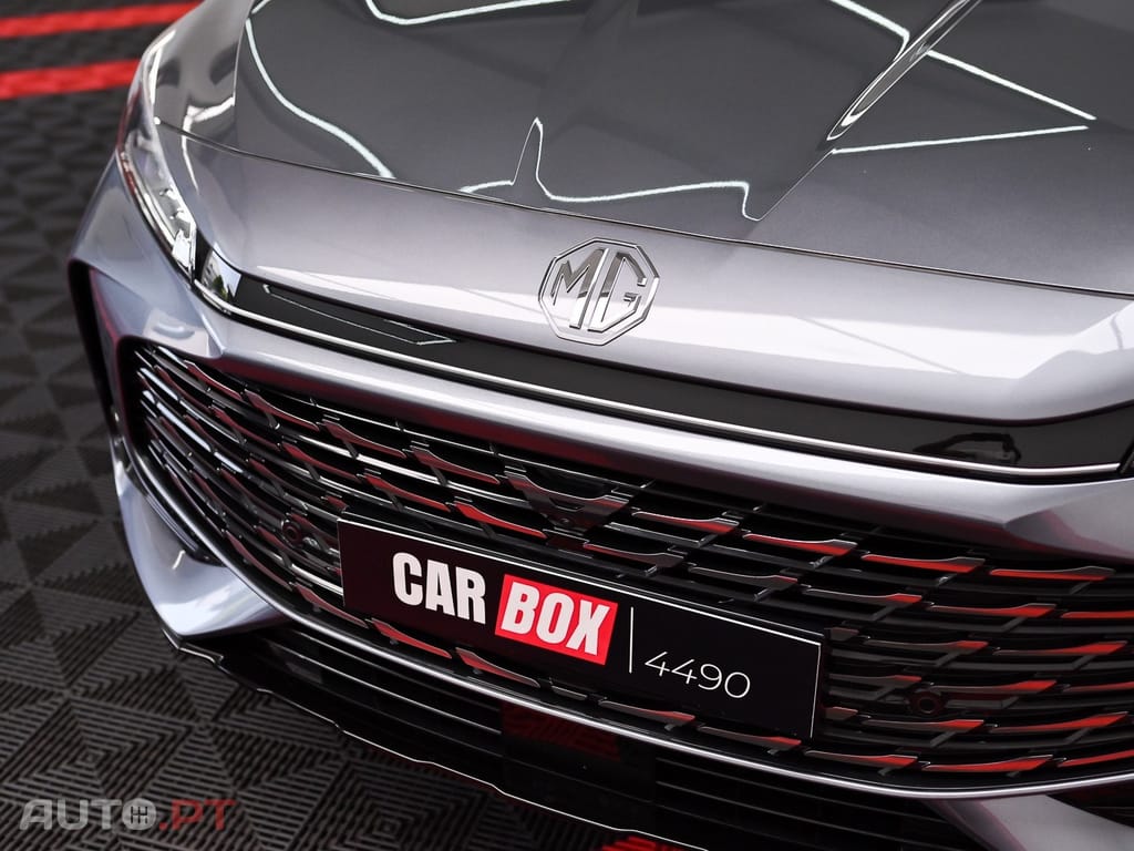 MG HS 1.5 T Luxury AT