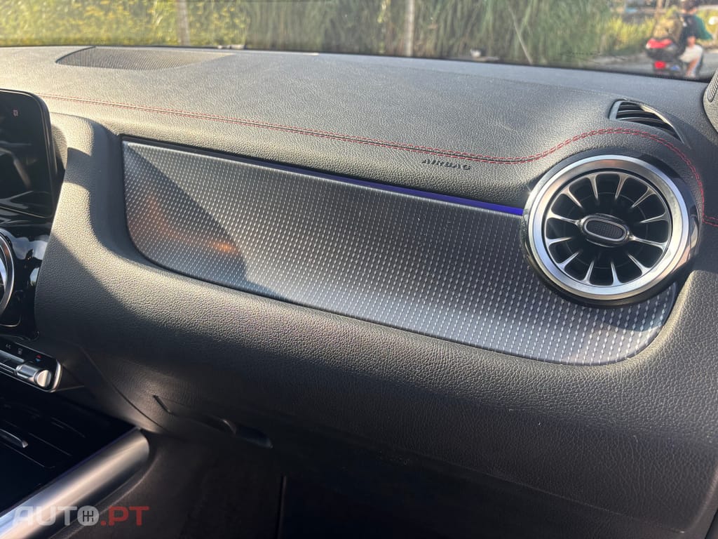 Mercedes-Benz EQA 250 AMG Line