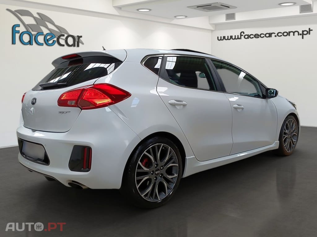 Kia Ceed 1.6 T-GDI GT TOP