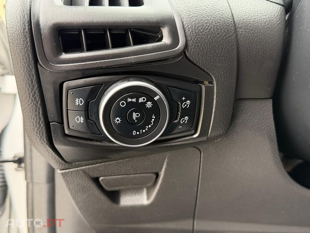 Ford Focus SW 1.0 EcoBoost MHEV ST-Line