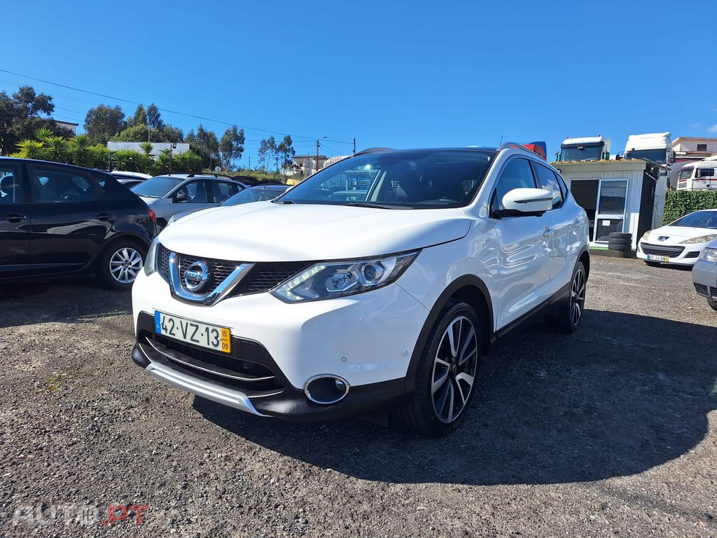 Nissan Qashqai 1.5 dCi Tekna Premium 17 Pack S Pele Preta
