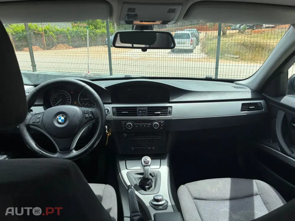BMW 318 d Touring