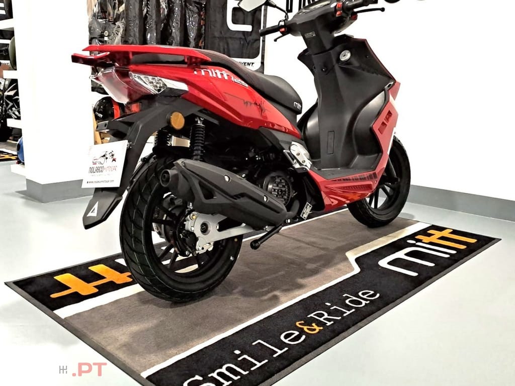 Mitt 125 XRS