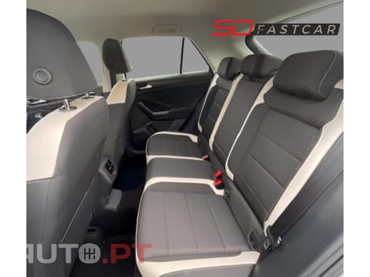 Volkswagen T-Roc 1.5 TSI SPORT DSG