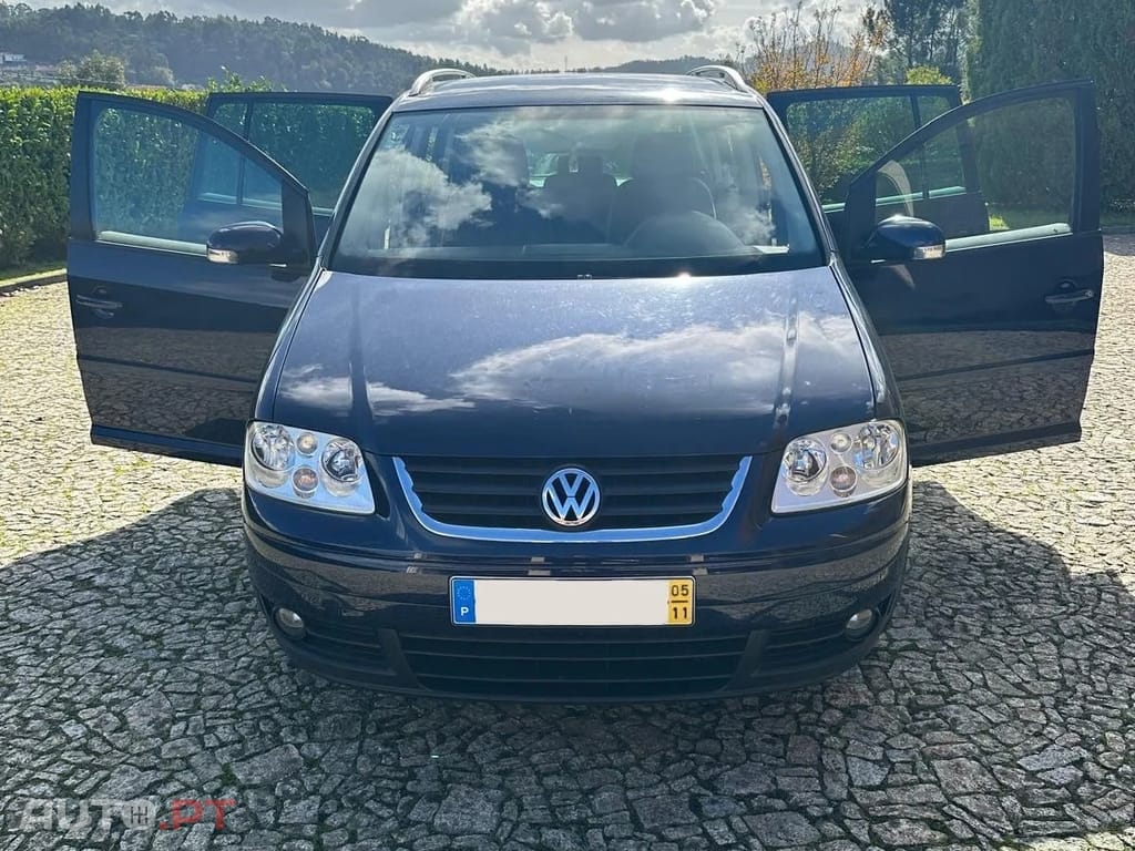Volkswagen Touran 2.0 TDI Highline 7L DSG
