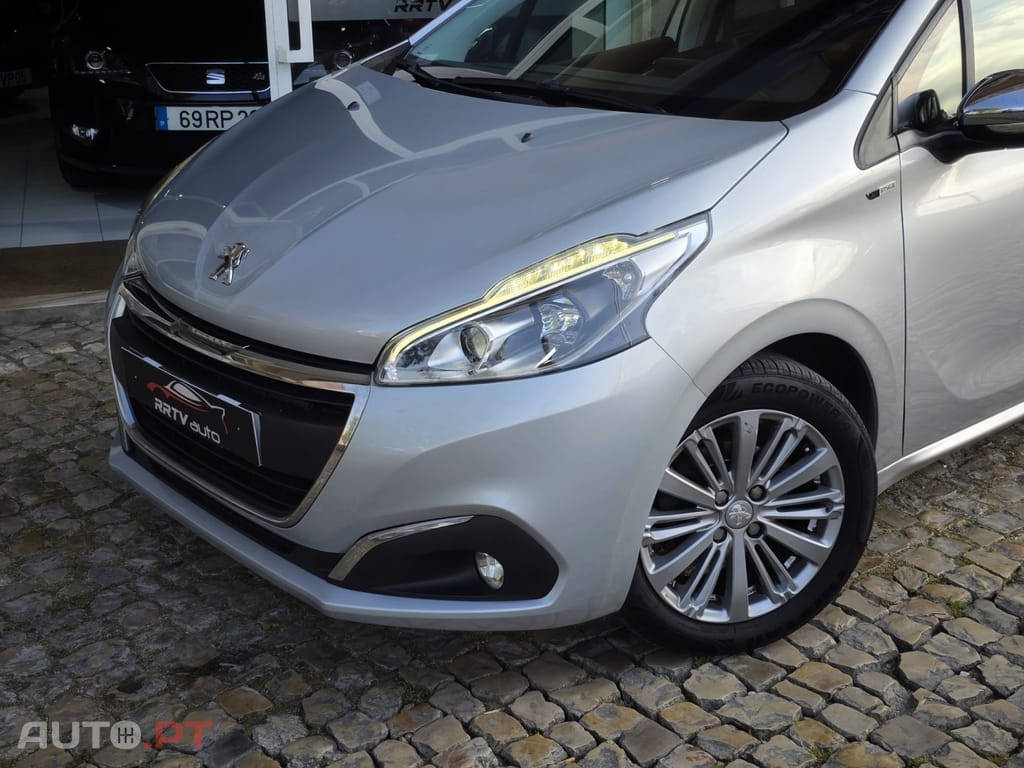 Peugeot 208 1.2 PureTech Style