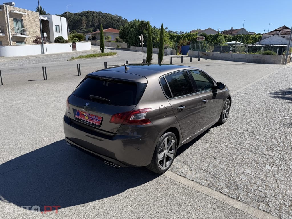 Peugeot 308 1.6 BlueHDi Allure J17