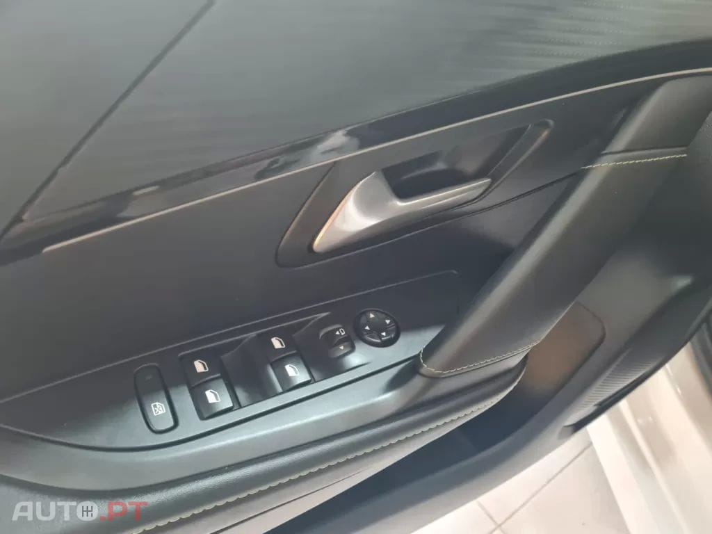 Peugeot 208 1.5 BlueHDi GT Line