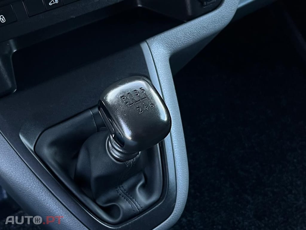 Peugeot Expert 1.6 BlueHDi L2H1 Premium Standard