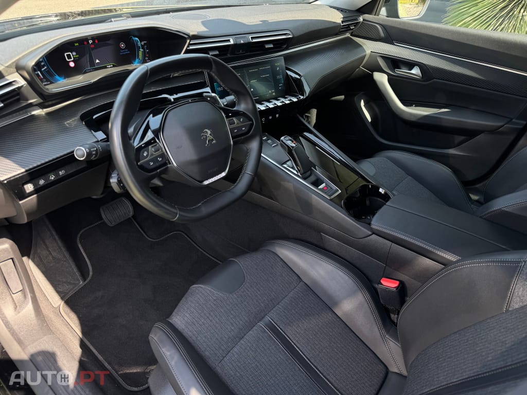 Peugeot 508 1.6 Hybrid Allure Pack e-EAT8