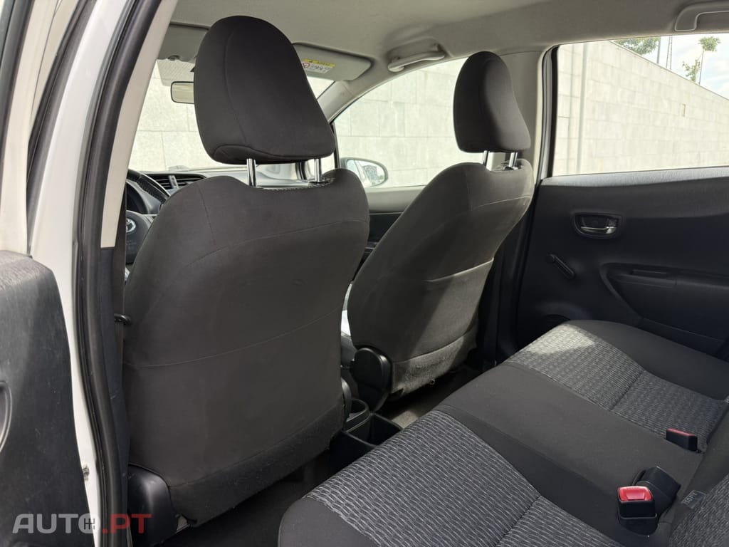Toyota Yaris 1.4 D-4D Comfort