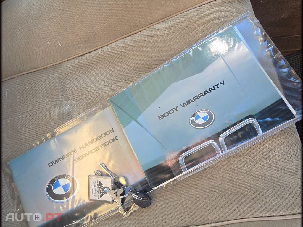 BMW 518 i E12