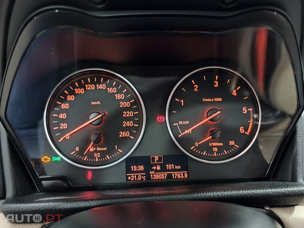 BMW 218 d Line Luxury Auto