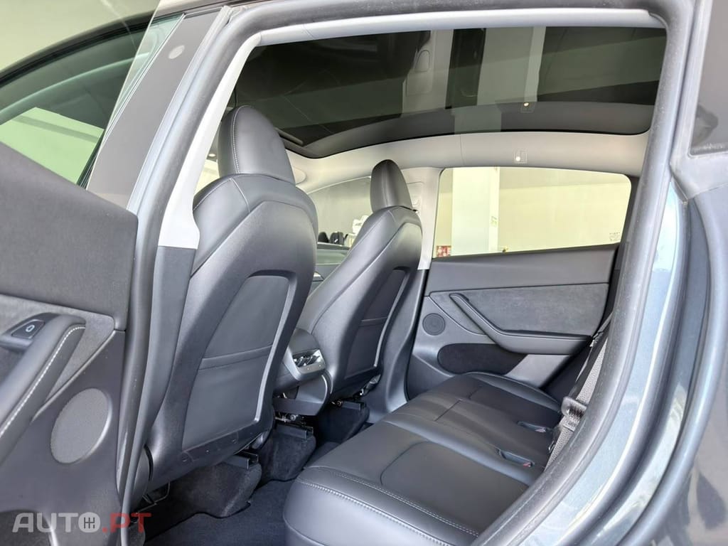 Tesla Model Y Tração Traseira