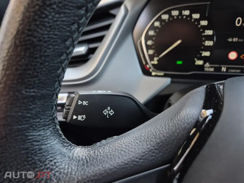 BMW 116 d EDynamics Advantage — fotografia 19