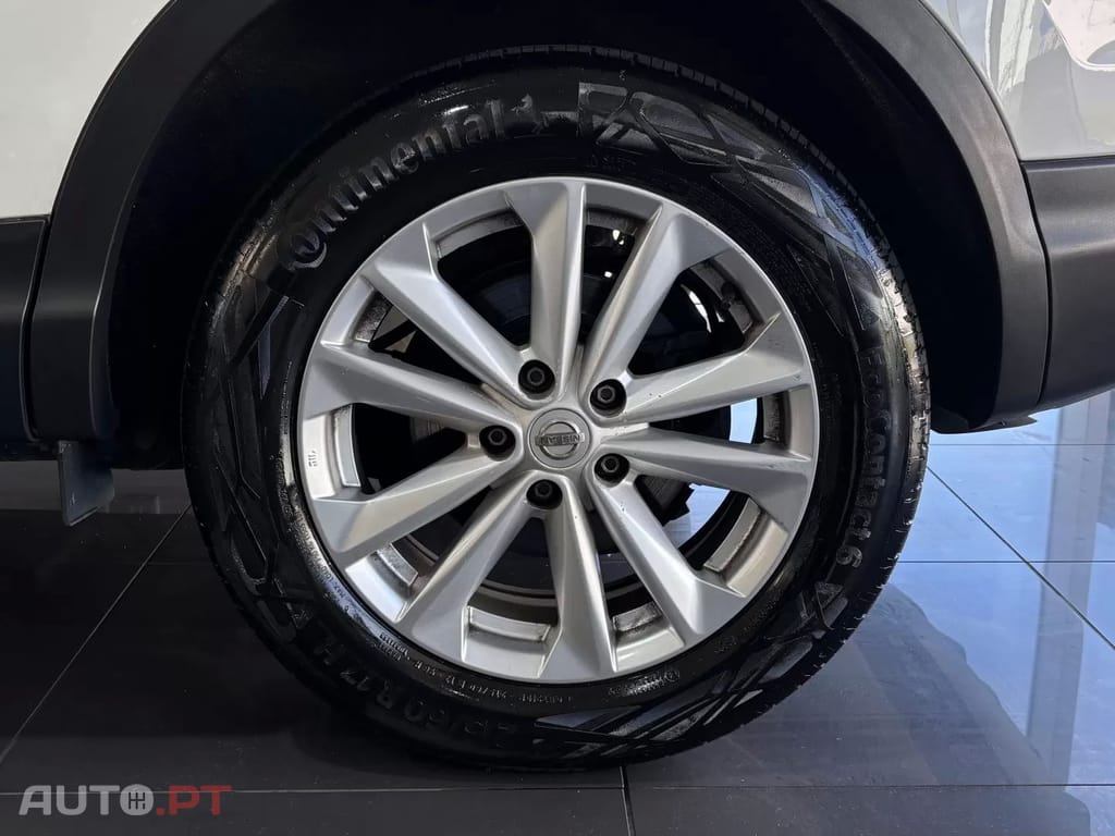 Nissan Qashqai 1.5 dCi N-Connecta Led