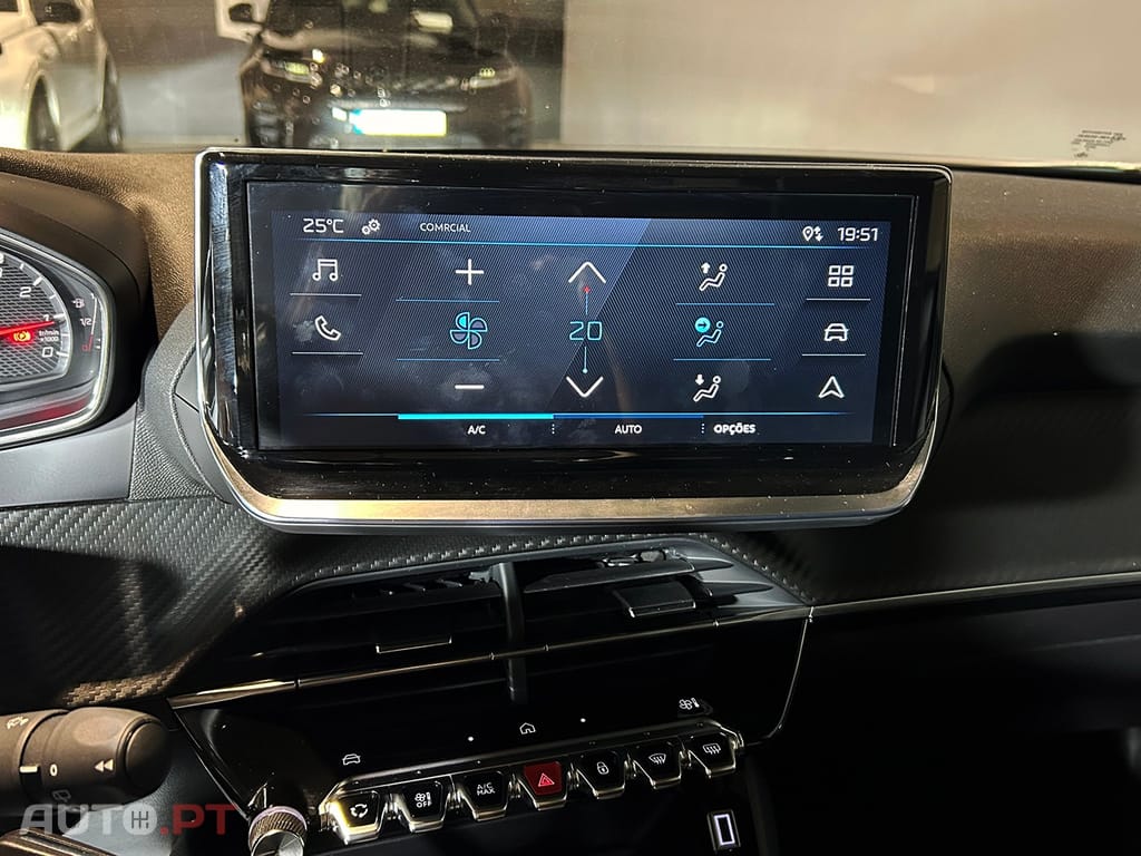 Peugeot 2008 1.2 PureTech Active Pack