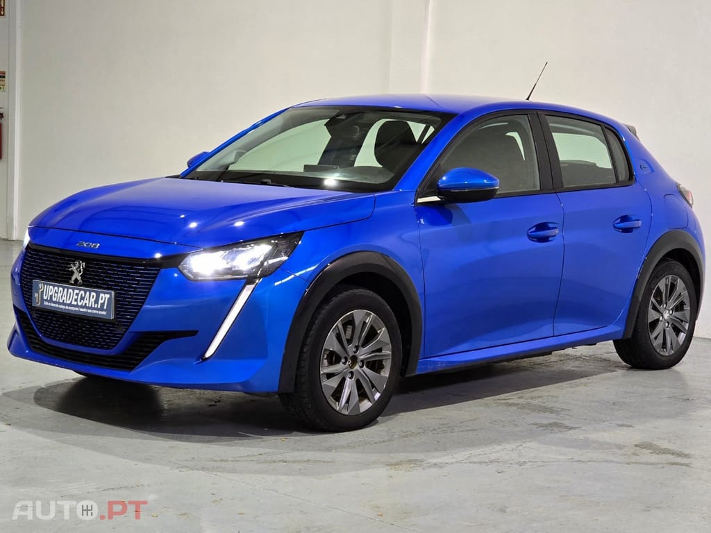 Peugeot E-208 50 kWh Style
