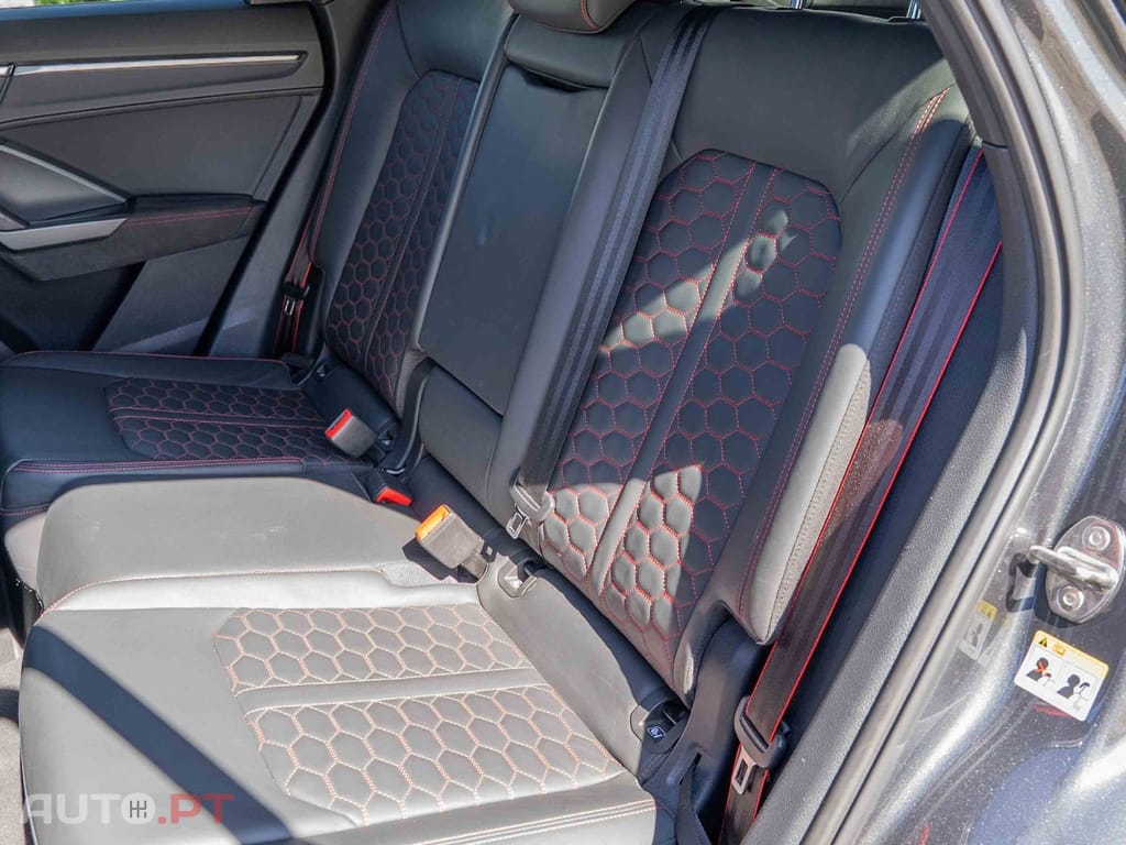 Audi RSQ3 Audi RS Q3 Sportback 2.5 TFSI quattro S tronic