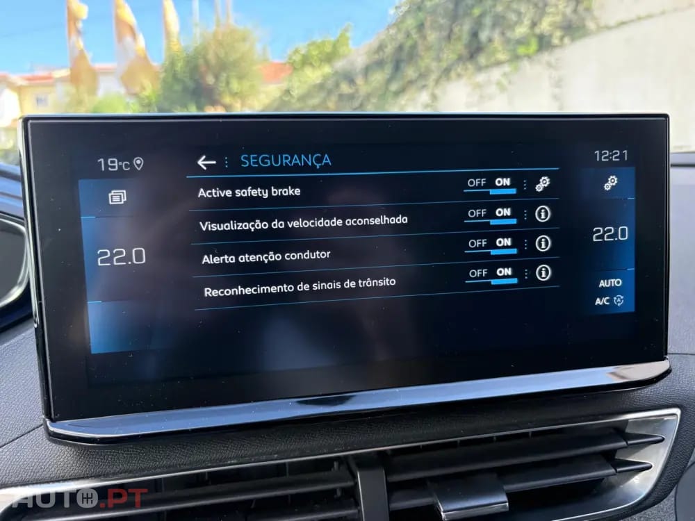 Peugeot 5008 1.2 PureTech Allure EAT8