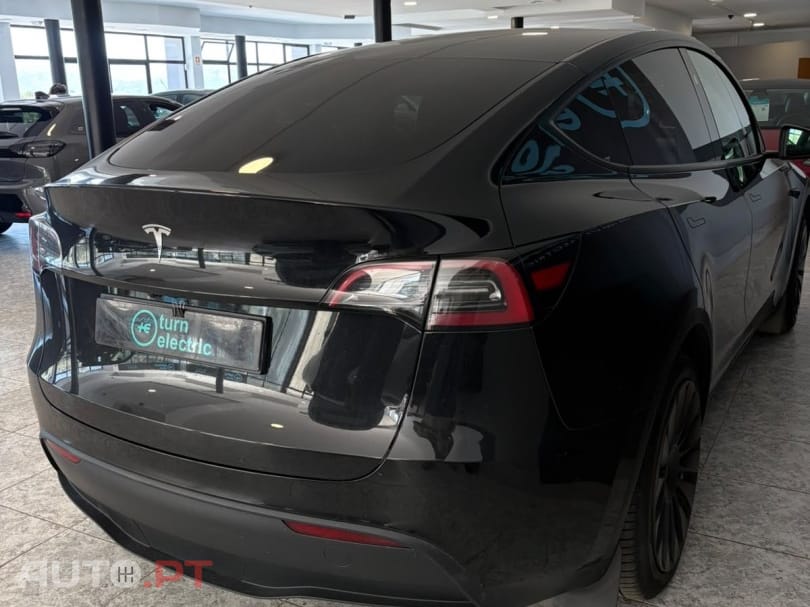 Tesla Model Y Tração Traseira