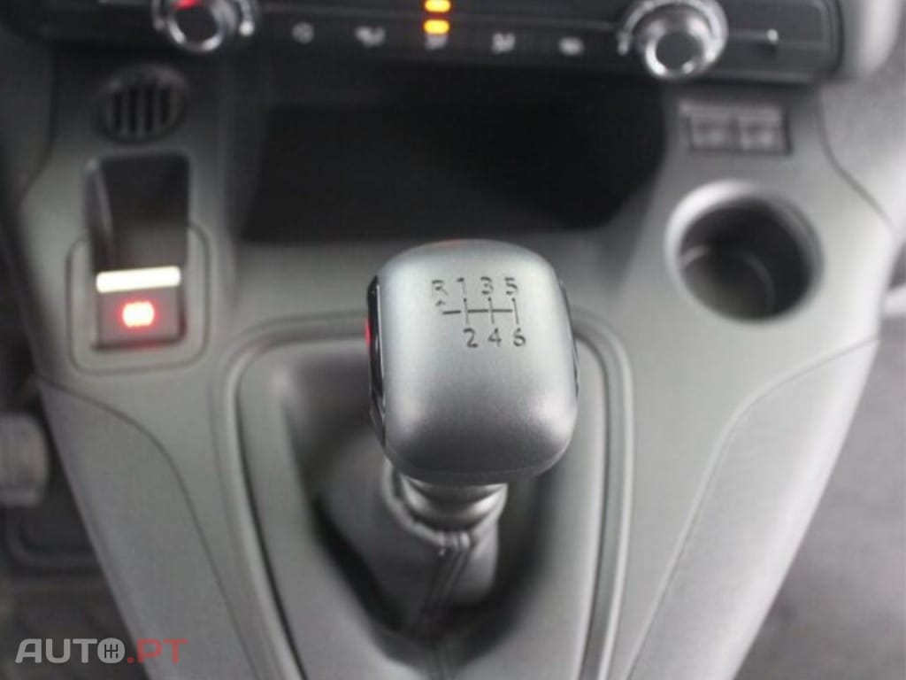 Peugeot Partner I.V.A DEDUTÍVEL Standard 1.5 Bluehdi