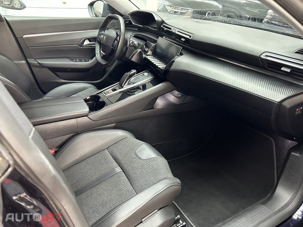 Peugeot 508 SW 1.6 Hybrid Allure Pack e-EAT8