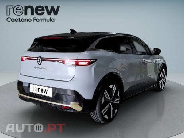 Renault Mégane 100% ELÉTRICO ICONIC 220CV AUTONOMIA CONFORT CA22