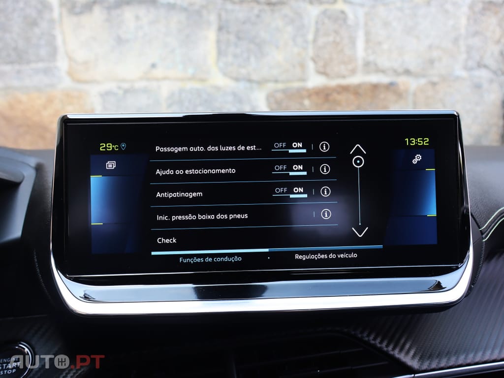 Peugeot E-208 50 kWh GT Line