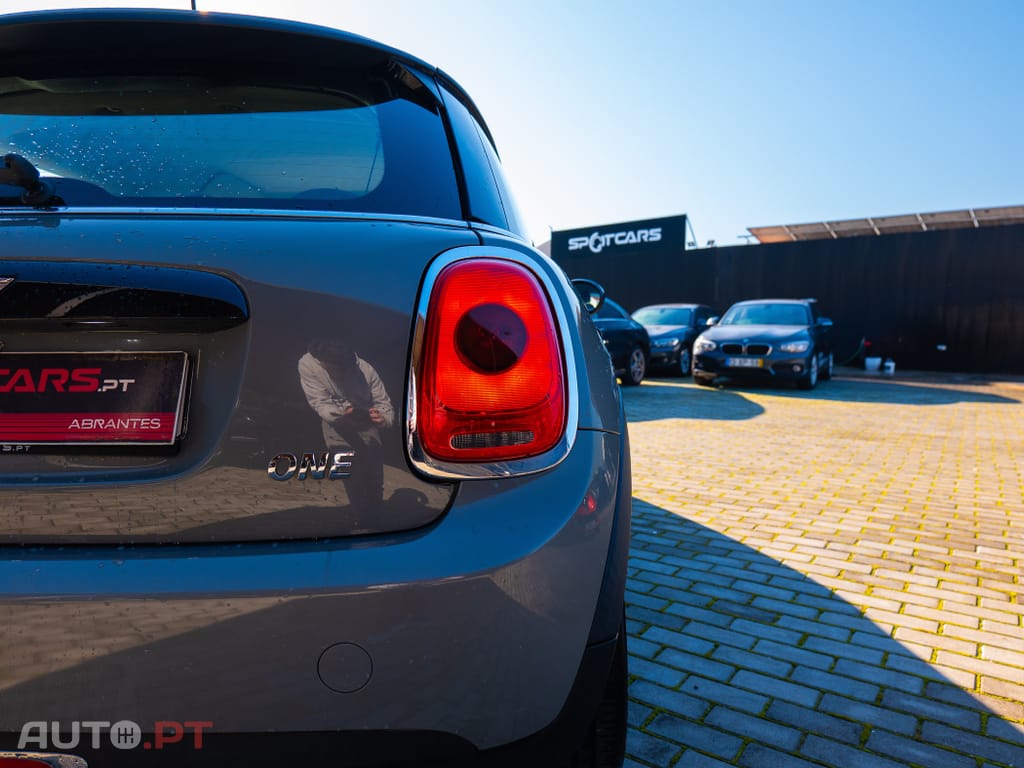 MINI Cooper One