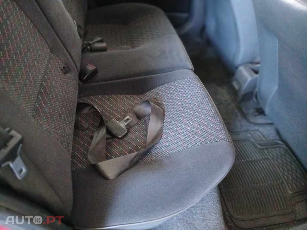 Peugeot 306 1.4 75 CV GRIFFE