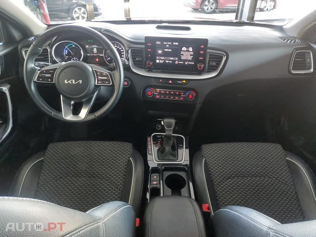 Kia Xceed 1.6 GDi PHEV Drive