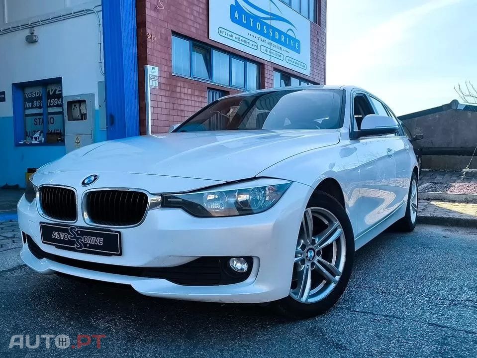 BMW 318  D Xdrive Luxury Line