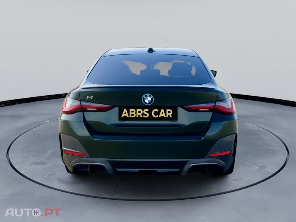 BMW i4 eDrive35 Edição Desportiva M