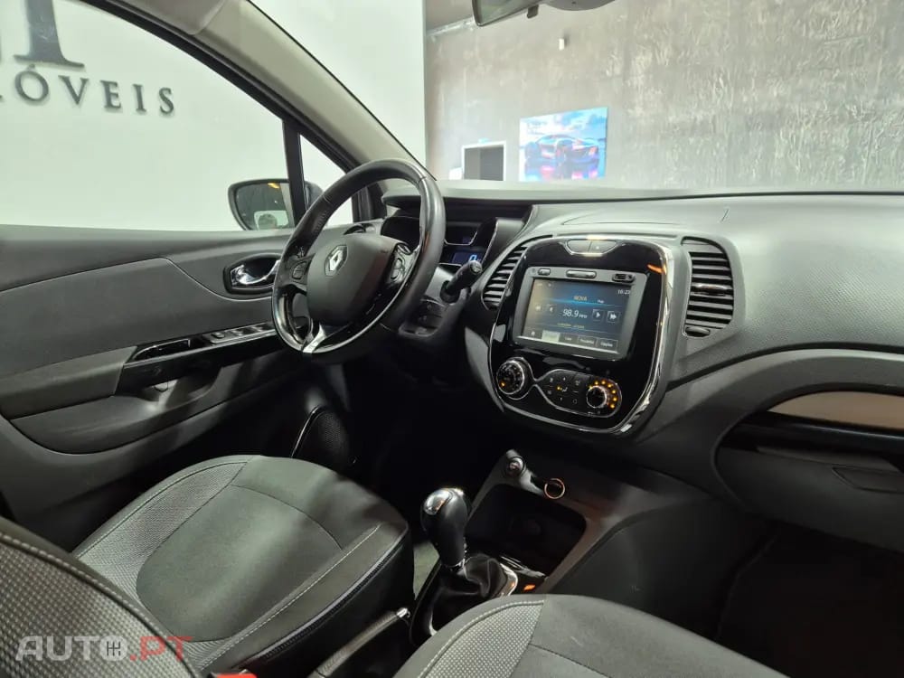 Renault Captur ENERGY TCe 120 EDC Intens
