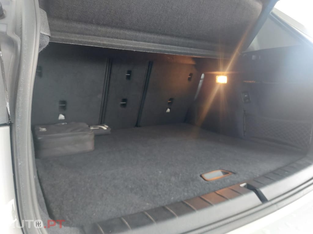 BMW X1 18 i sDrive Advantage