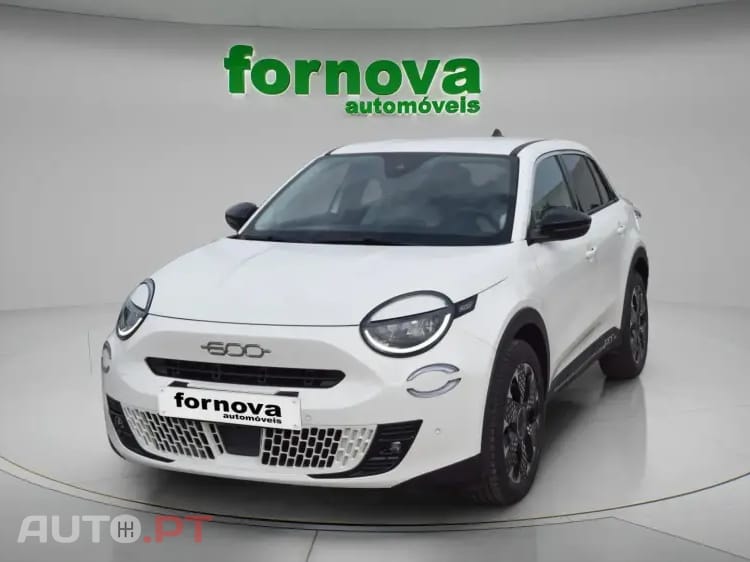 Fiat 600 1.2 Hybrid La Prima