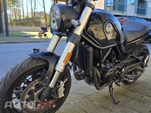 Benelli Leoncino 500