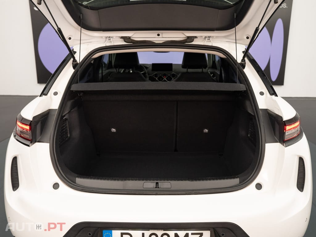 DS DS3 Crossback E-Tense Performance Line