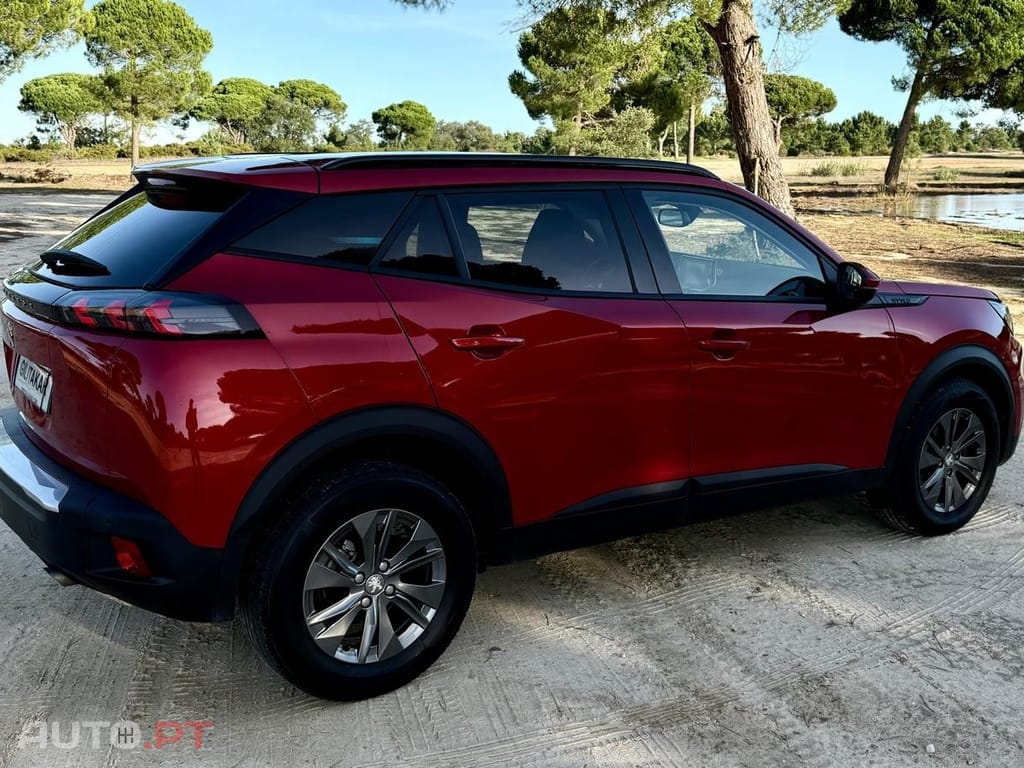 Peugeot 2008 PureTech 100 Style