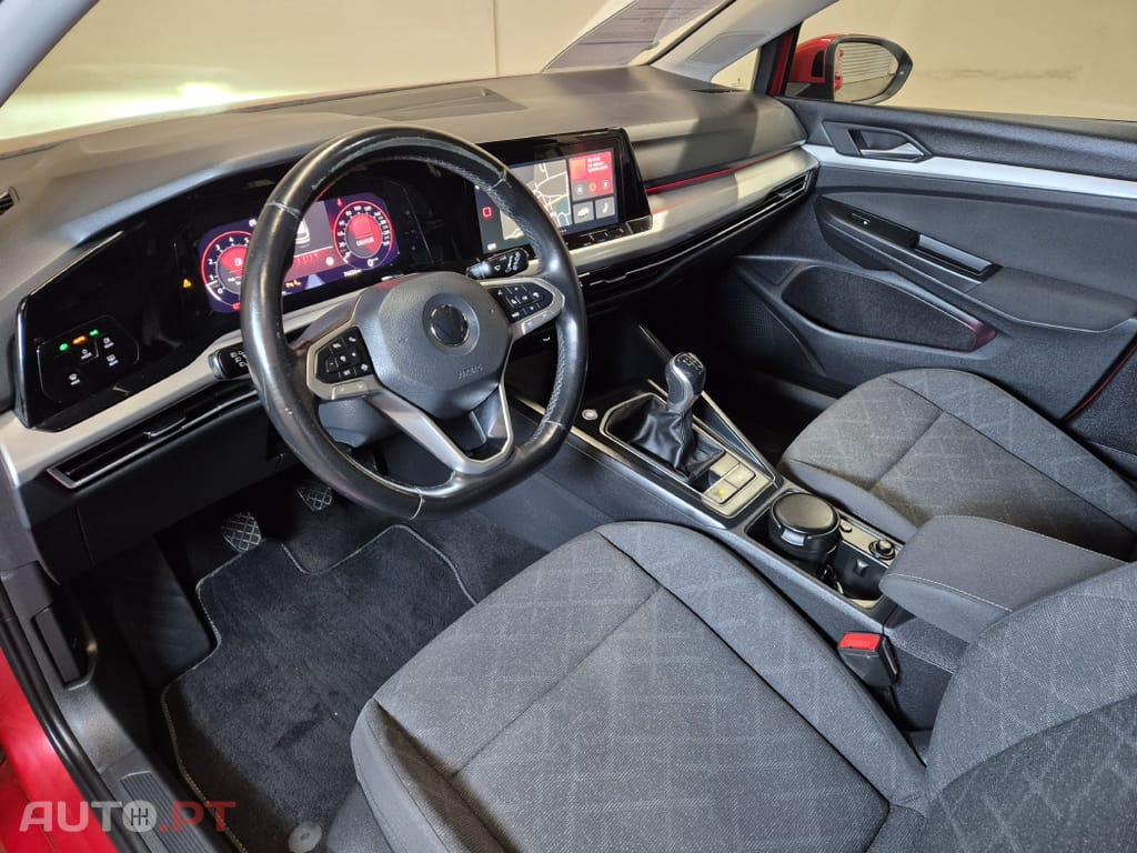 Volkswagen Golf Variant 1.5 TSI Life 
