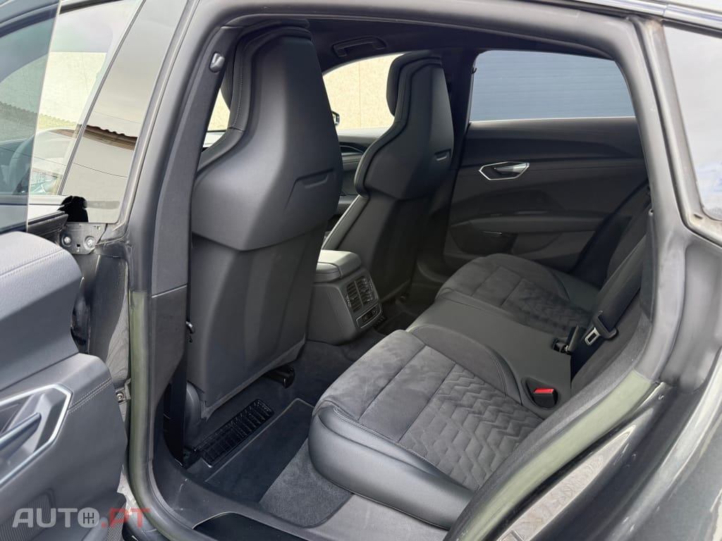 Audi E-Tron GT quattro