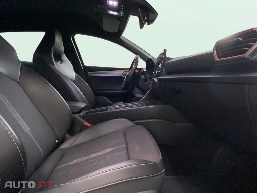 Cupra Leon 1.5 eTSI MID DSG