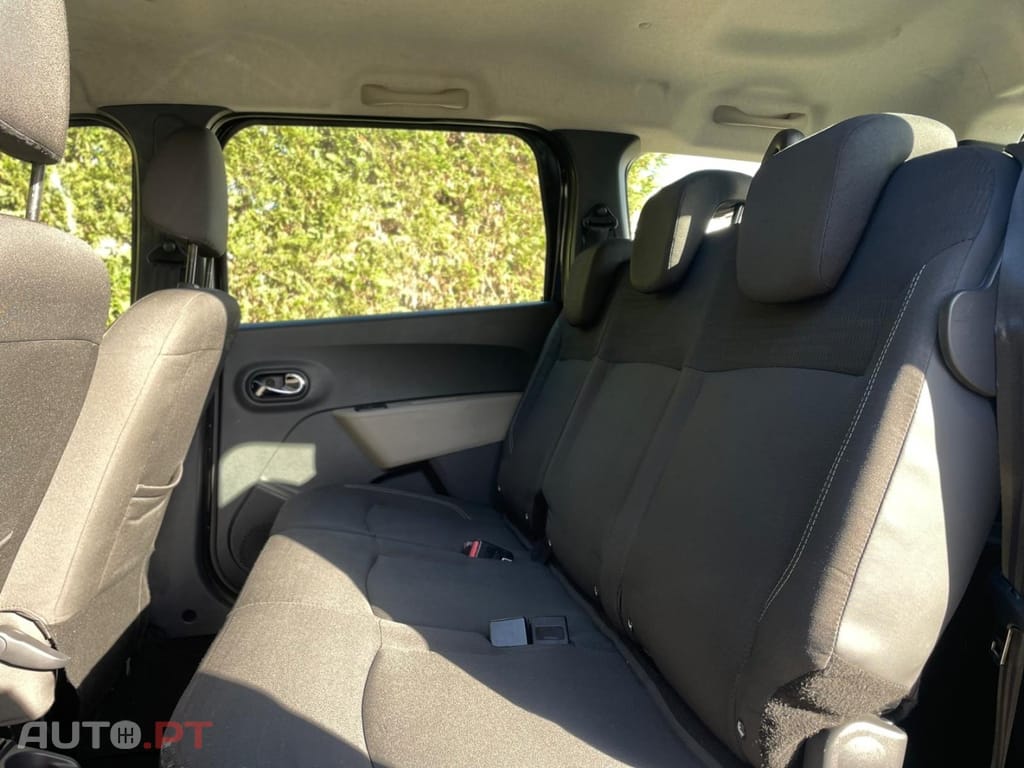 Dacia Lodgy 1.5 dCi Confort 7L