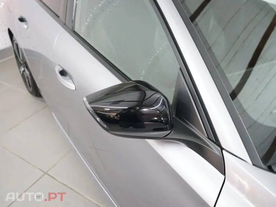 Peugeot 308 1.2 PureTech GT Pack EAT8