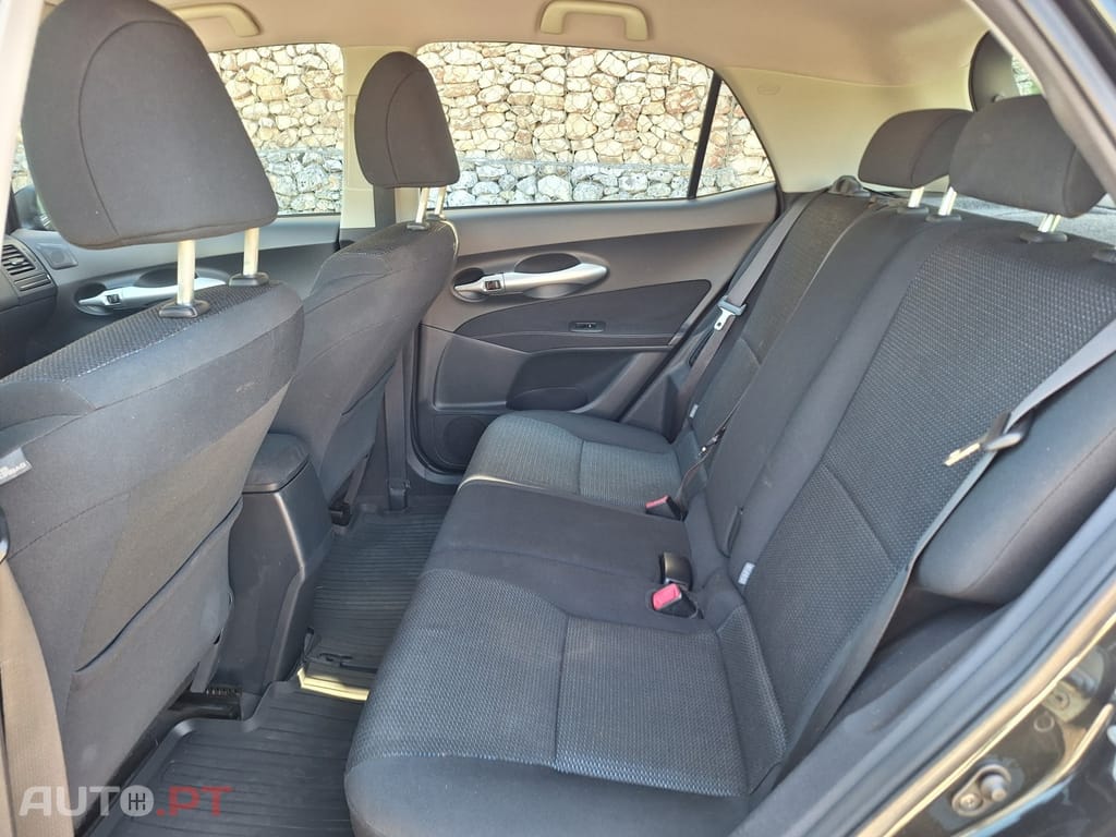 Toyota Auris 1.8 HSD P.Te.+JLL17